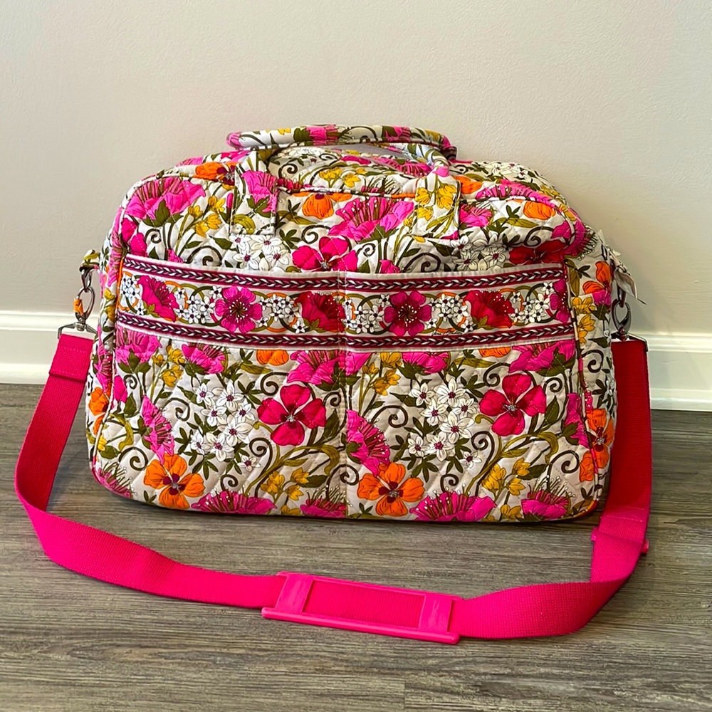 Vera Bradley travel bag